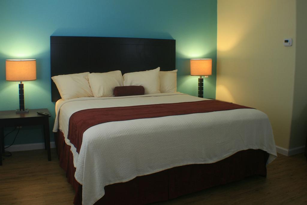 Ocean Village Hotel Surfside Beach Habitación foto